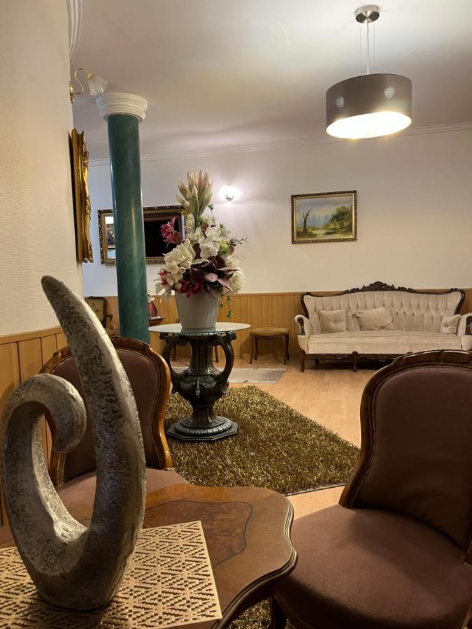 Hotel Bolero 杰尔 外观 照片