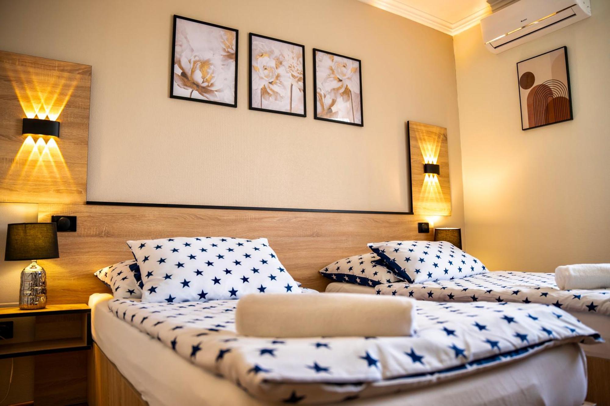 Hotel Bolero 杰尔 外观 照片
